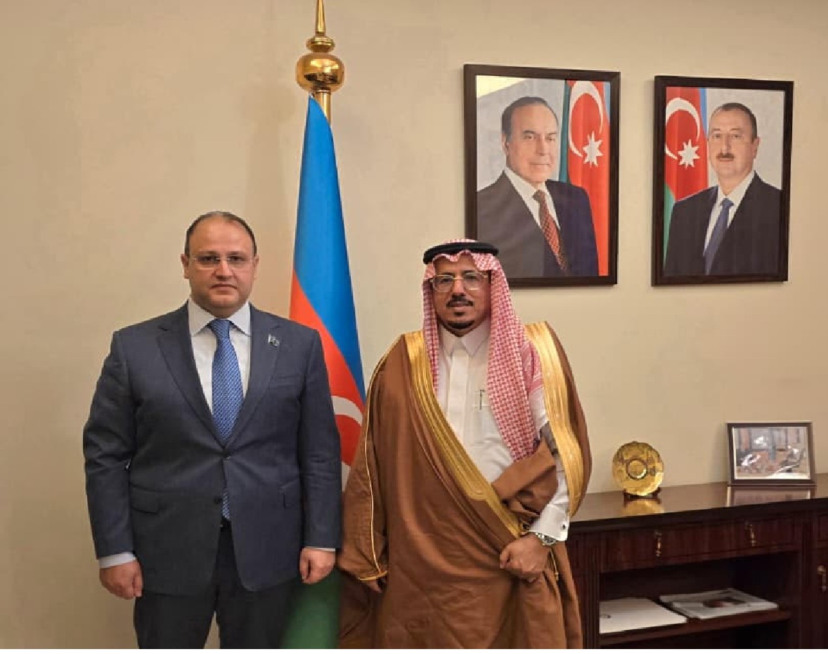 Səfir cənab Mütəllim Mirzəyev Ər-Riyad şəhərində İslam Əməkdaşlıq Təşkilatının Müstəqil Daimi İnsan Hüquqları Komissiyasının (IPHRC) İcraçı Direktoru Dr. Hadi Ali Alyami ilə görüşüb Xeber basligi
