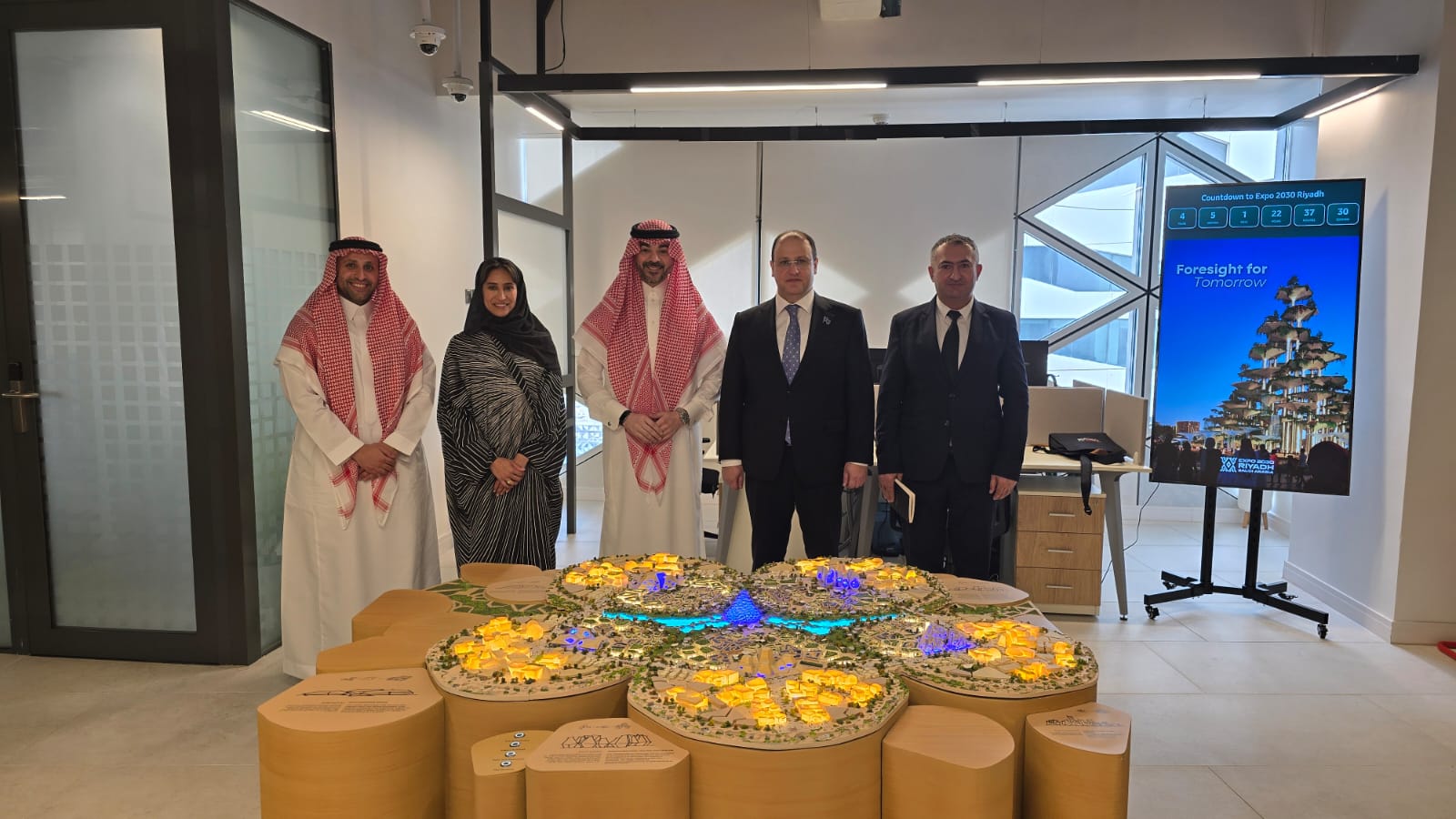 Ambassador Mutallim Mirzayev met with Mr. Mulham Albakree, Chief Officer for International Participants & Strategic Stakeholders Management at Expo 2030 Riyadh Company Xeber basligi